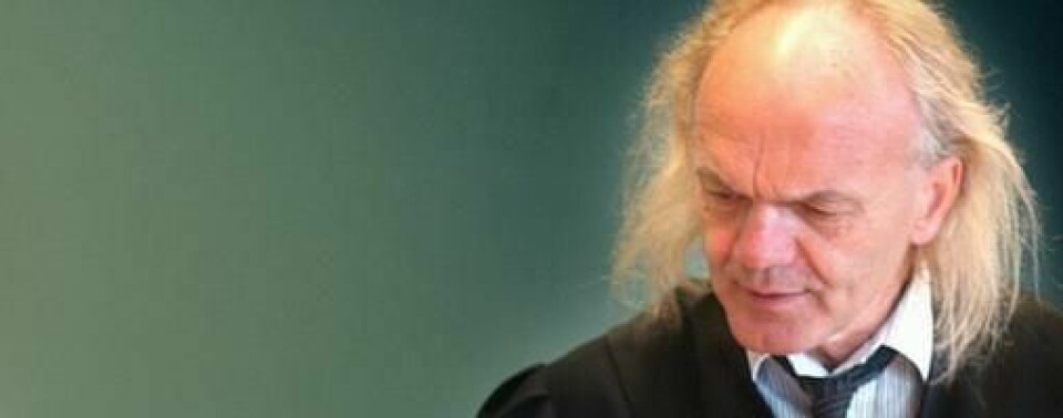 advokat Harald Otterstad er forsvarer for 66-åringen som i neste uke møter for retten - tiltalt for å ha slått en annen mann med et balltre.