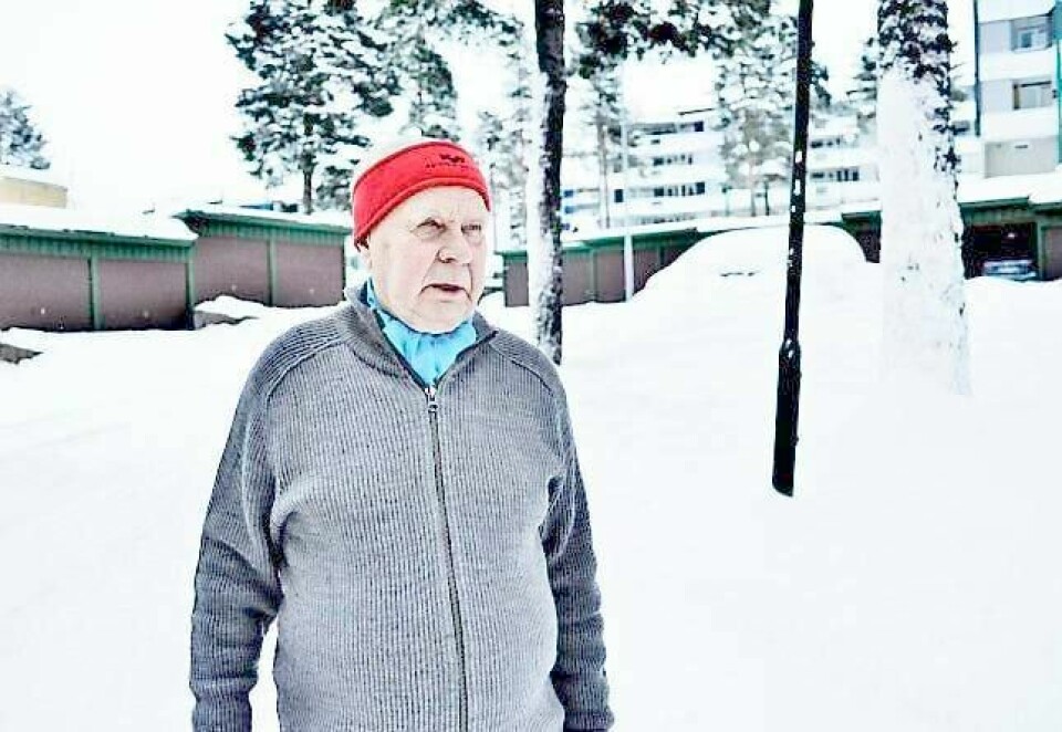 Bjørn Helgerud melder seg ut av Fremskrittspartiet og mener at regjeringsmakt, svarte limousiner og høye smørbrød er blitt viktigere enn god gammeldags Frp-politikk. FOTO: RONNY JOHNSEN