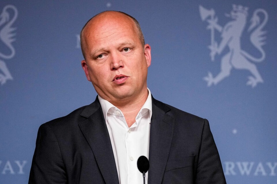 Finansminister Trygve Slagsvold Vedum møtte pressen fredag etter at forsknings- og høyere utdanningsminister Ola Borten Moe hadde varslet at han gikk av som statsråd og Sp-nestleder. Finansminister Trygve Slagsvold Vedum møter pressen etter at forsknings- og høyere utdanningsminister Ola Borten Moe har varslet at han går av som statsråd og Sp-nestleder. Foto: Beate Oma Dahle / NTB