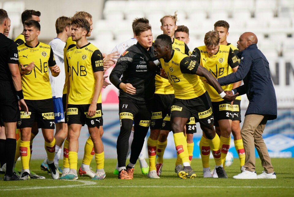 Akor Adams pådro seg rødt kort etter kampen mot Haugesund. Akor Adams pådro seg rødt kort etter kampen mot Haugesund. Foto: Jan Kåre Ness / NTB