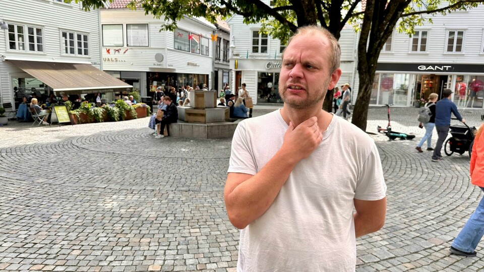 Rødt-politiker Mímir Kristjánsson tror Rødt vil klare seg fint uten Bjørnar Moxnes som partileder. - Han gjorde mye fra for Rødt, og han var flink til å bygge lag i bredden. Rødt har mange profiler, sier Kristjánsson, som selv ikke ønsker å bli partileder. Rødt-politiker Mímir Kristjánsson tror Rødt vil klare seg fint uten Bjørnar Moxnes som partileder. - Han gjorde mye fra for Rødt, og han var flink til å bygge lag i bredden. Rødt har mange profiler, sier Kristjánsson, som selv ikke ønsker å bli partileder.