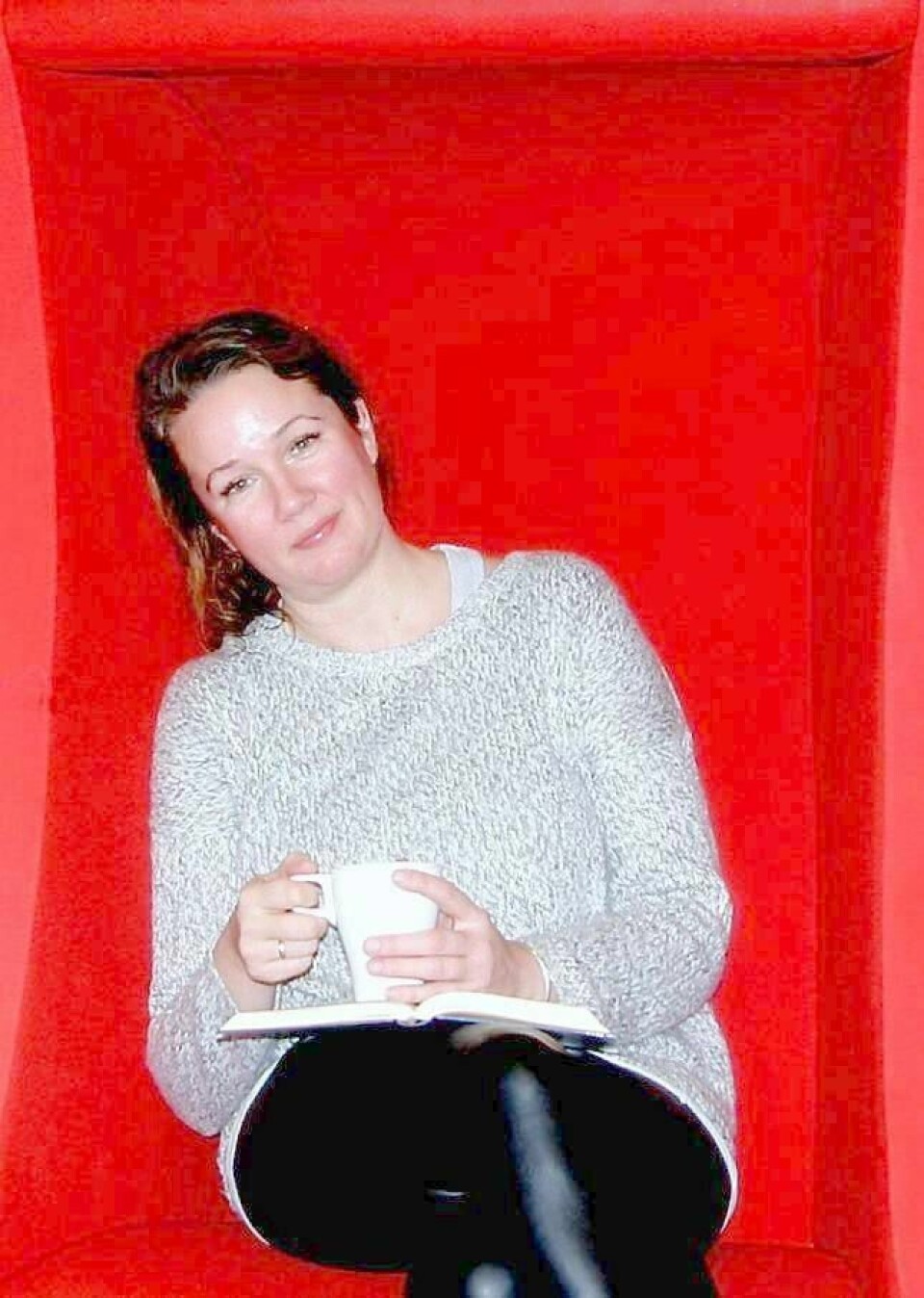 Kristine Storli Henningsen fra Drammen lanserer i dag 'Om vi heftes underveis. Krigsseilerne og deres familier'. FOTO: PERNILLE VESTENGEN
