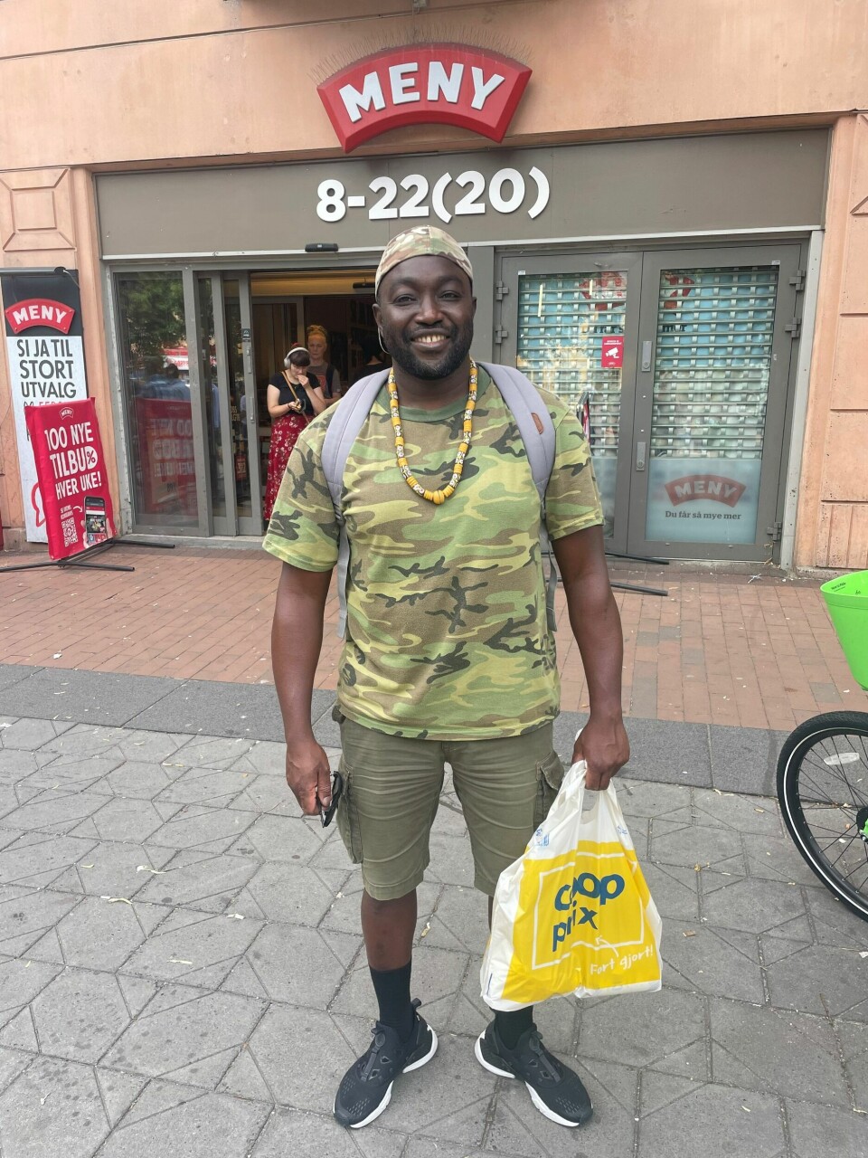 Musa Sillah har kuttet ned på ris, grønnsaker og kjøtt på grunn av prisveksten på disse varene. Musa Sillah har kuttet ned på ris, grønnsaker og kjøtt på grunn av prisveksten på disse varene.