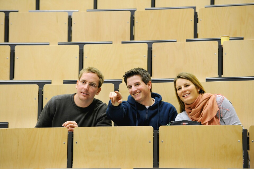 Studenter utenfor EU og EØS må betale skolepenger for å studere i Norge. I befolkninga over 16 år har no 36,9 prosent utdanning på universitets- og høgskulenivå.Foto: Frank May / NTB / NPK
