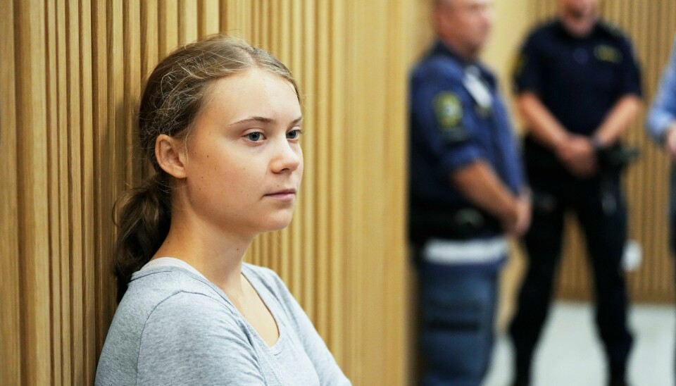 Nylig ble Greta Thunberg dømt til å betale dagsbøter etter en klimaprotest i Sverige. Fredag demonstrerte hun i London mot et olje- og gassprosjekt utenfor London. Nylig ble Greta Thunberg dømt til å betale dagsbøter etter en klimaprotest i Sverige. Fredag demonstrerte hun i London mot et olje- og gassprosjekt utenfor London. Arkivfoto: Pavel Golovkin / AP / NTB