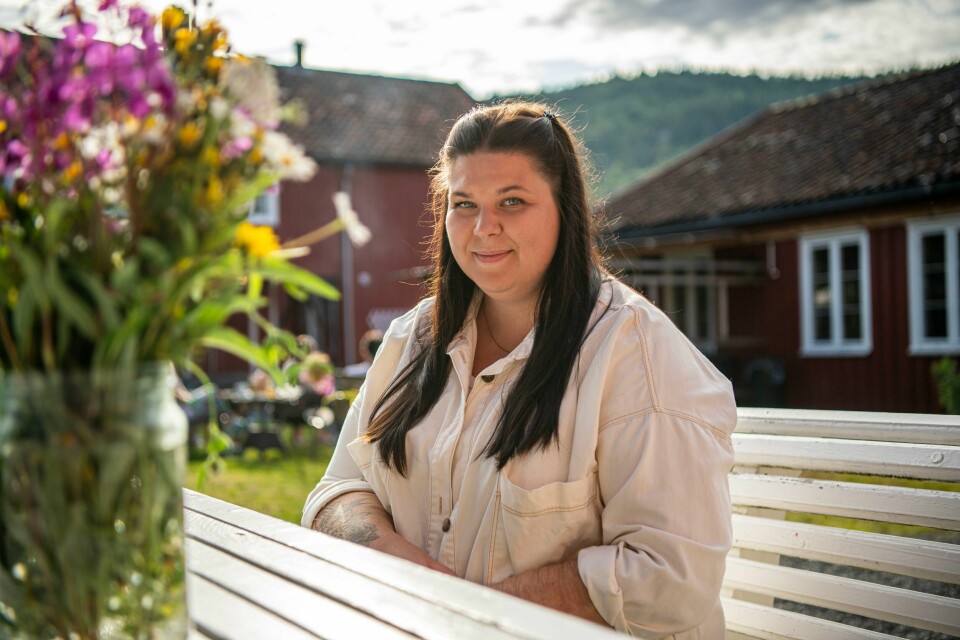 Mariann har vært pasient ved Vitalis Kragerø i åtte måneder, men om en måned er det slutt. Da blir institusjonen stengt fordi Helse sør-øst ikke lenger vil betale for pasienter som får behandling der. Mariann har vært pasient ved Vitalis Kragerø i åtte måneder, men om en måned er det slutt. Da blir institusjonen stengt fordi Helse sør-øst ikke lenger vil betale for pasienter som får behandling der. Foto: Rodrigo Freitas / NTB