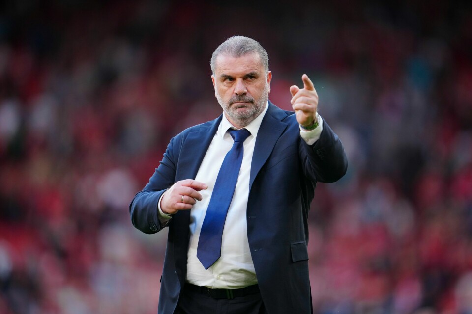 Tottenham-trener Ange Postecoglou ønsker seg flere angrepsspillere. Ange Postecoglou var nervøs før kampen mot Manchester City. Foto: Jon Super / AP / NTB