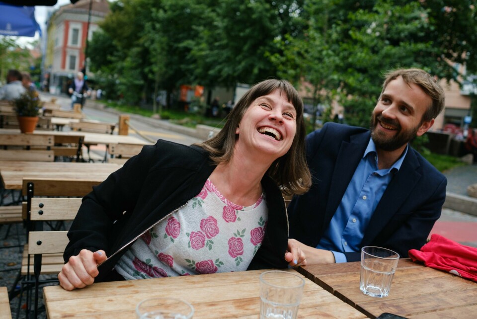 Arbeiderpartiet driver valgkamp på Grønland med ordførerkandidat Rina Mariann Hansen (Ap) og næringsminister Jan Christian Vestre (Ap). Arbeiderpartiet driver valgkamp på Grønland med ordførerkandidat Rina Mariann Hansen og næringsminister Jan Christian Vestre.