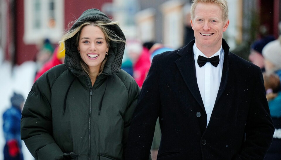 Kjetil Borch ankommer kirken under ro-kompis Nils Jakob Hoffs bryllup med Therese Johaug. Alice Mayne og Kjetil Borch deltok på tampen av fjoråret i bryllupet til Therese Johaug og Nils Jakob Hoff. Foto: Ole Martin Wold / NTB