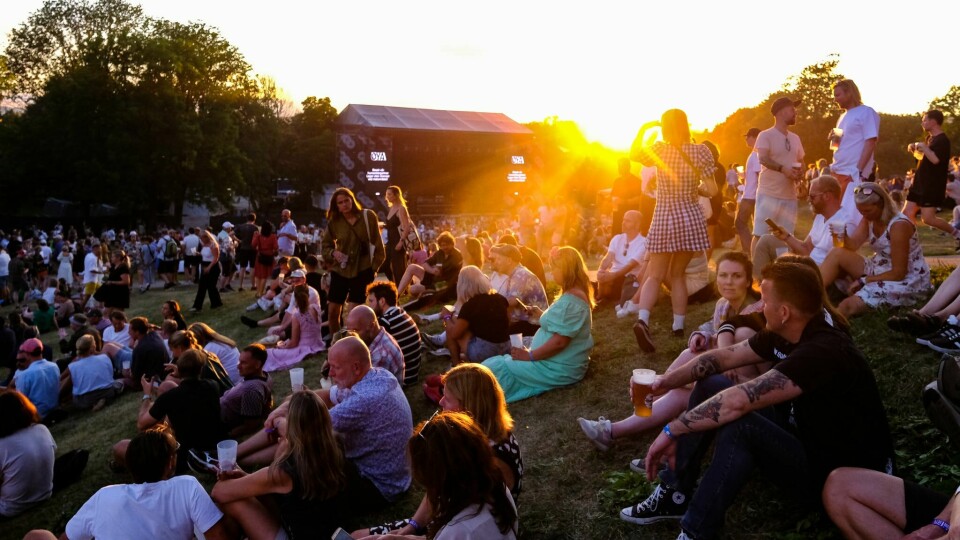 Publikum ved hovedscenen Amfiet under Øyafestivalen i fjor. Øya 2022