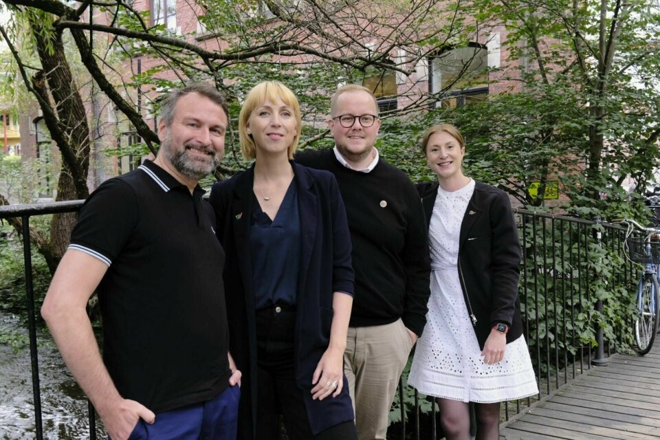 Fire av SVs storbykandidater. F.v. Mikkel Grüner (Bergen), Mona Berger (Trondheim), Eirik Faret Sakariassen (Stavanger) og Sunniva Holmås Eidsvoll (Oslo). SVs storbykandidater.