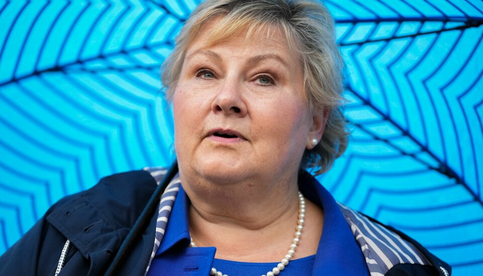 Høyre-leder Erna Solberg mener hun har grunn til å smile tross et fall på en meningsmåling i Vårt Land og Dagbladet. Høyre-leder Erna Solberg mener hun har grunn til å smile tross et fall på en meningsmåling i Vårt Land og Dagbladet. Foto: Beate Oma Dahle / NTB