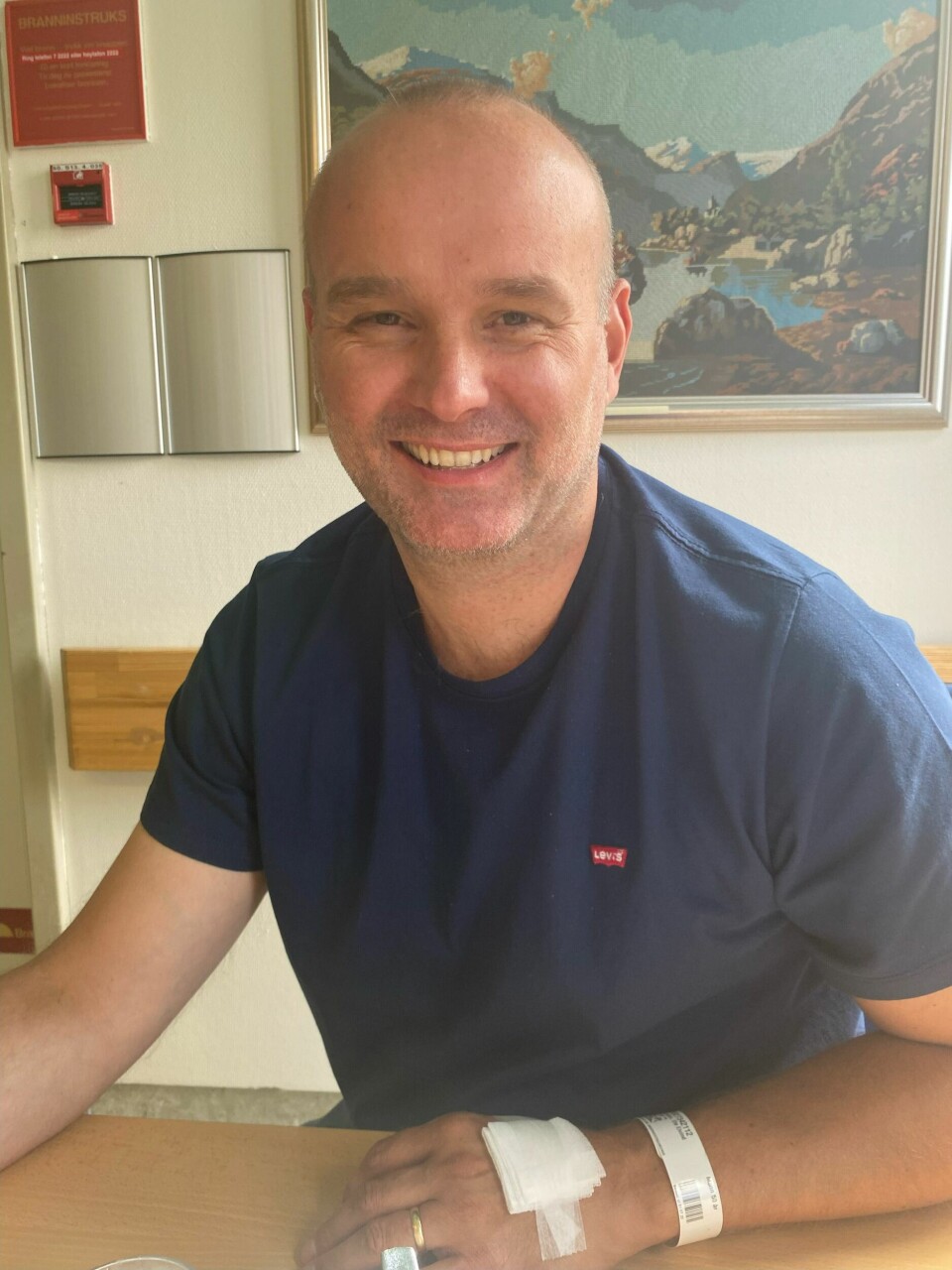 Det er nå gått litt over to uker siden Ole Eivind Henden ble hentet av luftambulanse på fjellet. Ole Eivind Henden. KUN TIL EN SAK.