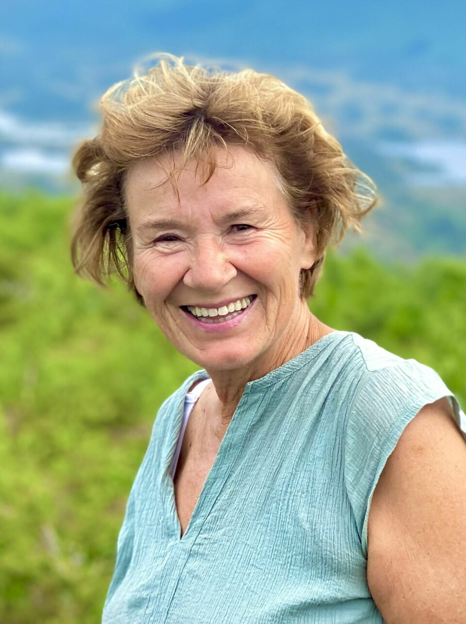 Gunn Hedberg mener det er på tide å skrinlegge planene om et 14 etasjers hotell på Sand. Gunn Hedberg mener det er på tide å skrinlegge planene om et 14 etasjers hotell på Sand.