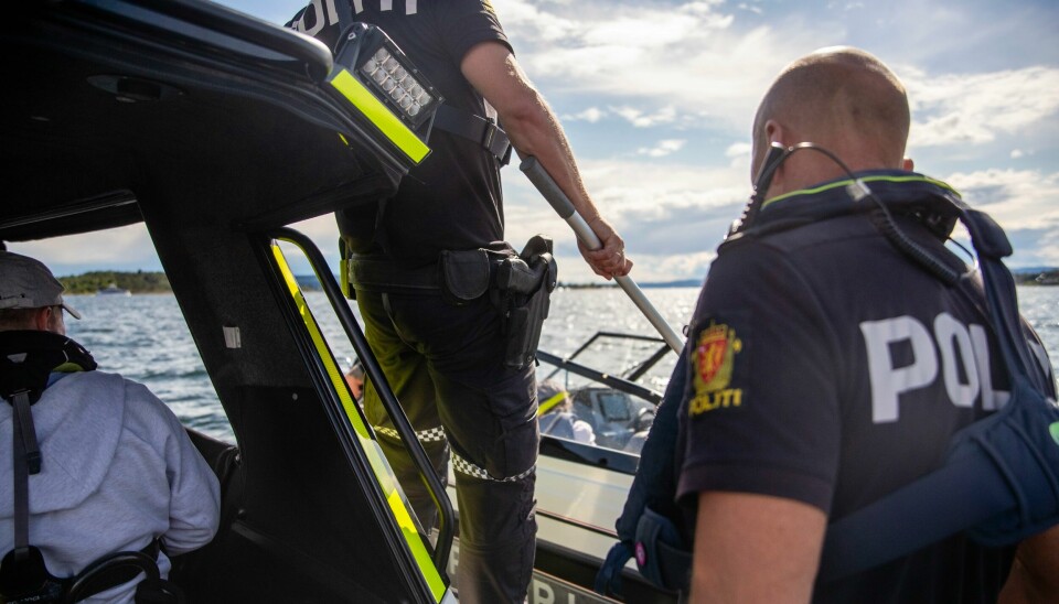 I sommer har det vært litt mindre travelt enn vanlig for Agder-politiets båtpatruljer som følge av dårlig vær. Likevel ble 49 båtførere tatt for å kjøre i ruspåvirket tilstand. Illustrasjonsfoto: Frederik Ringnes / NTB I sommer har det vært litt mindre travelt enn vanlig for Agder-politiets båtpatruljer som følge av dårlig vær. Likevel ble 49 båtførere tatt for å kjøre i ruspåvirket tilstand. Illustrasjonsfoto: Frederik Ringnes / NTB