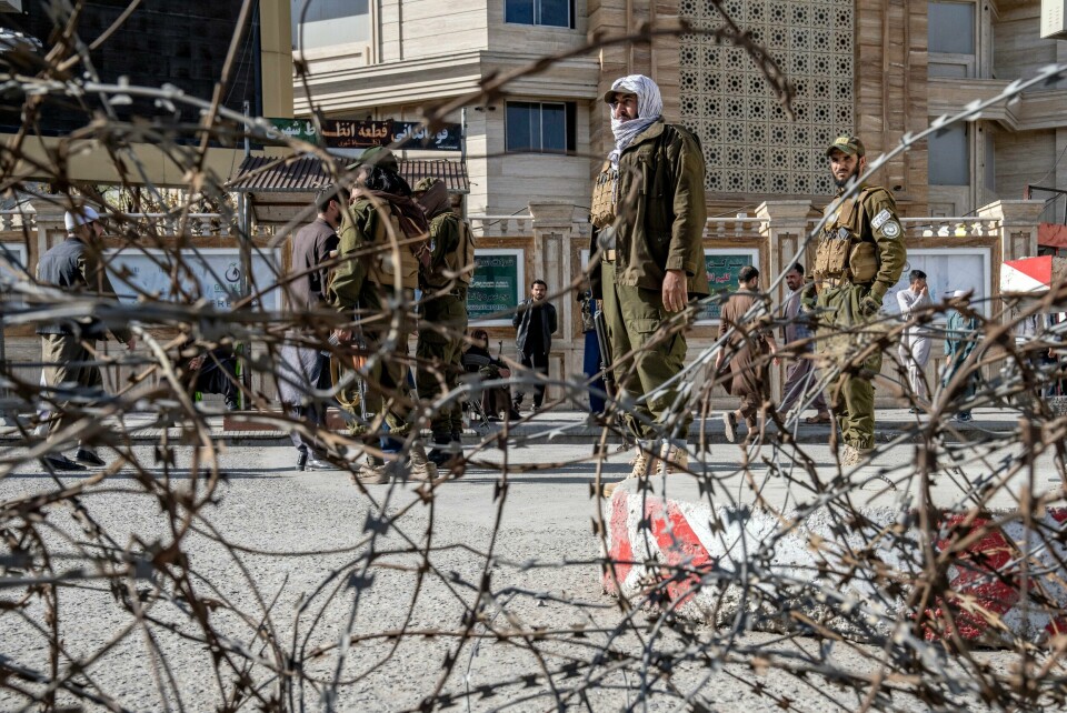 Taliban-krigere i Kabul tidligere i år. Illustrasjonsfoto. Taliban-krigere står vakt i nærheten av der en eksplosjon gikk av i Kabul mandag. Foto: Ebrahim Noroozi / AP / NTB
