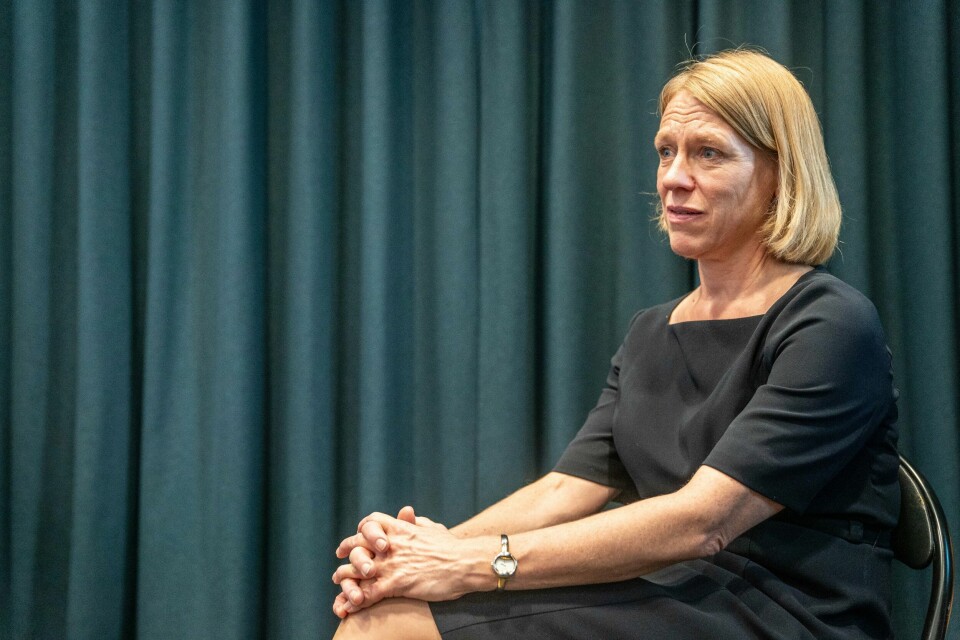 Utenriksminister Anniken Huitfeldt fikk råd om at det tryggeste for ektemannen var å investere i fond. Dette rådet ble ikke fulgt, skriver Dagens Næringsliv. Utenriksminister Anniken Huitfeldt fikk råd om at det tryggeste for ektemannen var å investere i fond. Dette rådet ble ikke fulgt, skriver Dagens Næringsliv. Foto: Annika Byrde / NTB