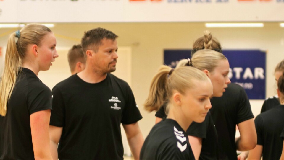 Steffen Stegavik og Sola møter Fana tirsdag. Steffen Stegavik ser til sølvet i årets sesong av eliteserien.