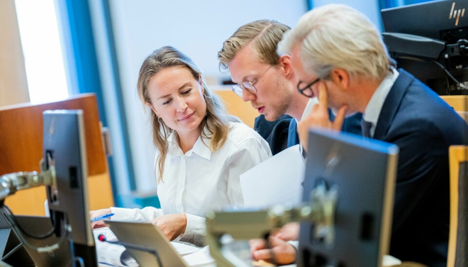 Regjeringsadvokat Hanne Inger Bjurstrøm Jahren, sammen med seksjonsleder Tobias Judin og avdelingsdirektør Jørgen Skorstad, representerte Datatilsynet i Oslo tingrett. Regjeringsadvokat Hanne Inger Bjurstrøm Jahren, sammen med seksjonsleder Tobias Judin og avdelingsdirektør Jørgen Skorstad, representerer Datatilsynet i Oslo tingrett. Facebook Norway AS og Meta har begjært Oslo tingrett om midlertidig forføyning for å stoppe iverksettelsen av Datatilsynets forbud og innføring av dagbøter. Foto: Fredrik Varfjell / NTB