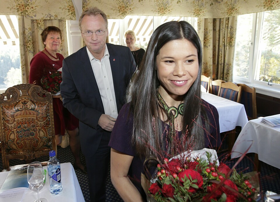 Byrådserklæringen i Oslo legges fram på Østmarkssetra i oktober 2015. Marianne Borgen (SV), Raymond Johansen (Ap) og Lan Marie Nguyen Berg (MDG).Foto: Vidar Ruud / NTB .