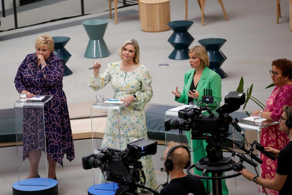 Erna Solberg (H), Sylvi Listhaug (Frp), Guri Melby (V) og Olaug Bollestad (KrF) under partilederdebatten til TV 2 fra Deichman i Bjørvika. Erna Solberg (H), Sylvi Listhaug (Frp), Guri Melby (V) og Olaug Bollestad (KrF) under partilederdebatten til TV 2 fra Deichman i Bjørvika. Foto: Emilie Holtet / NTB