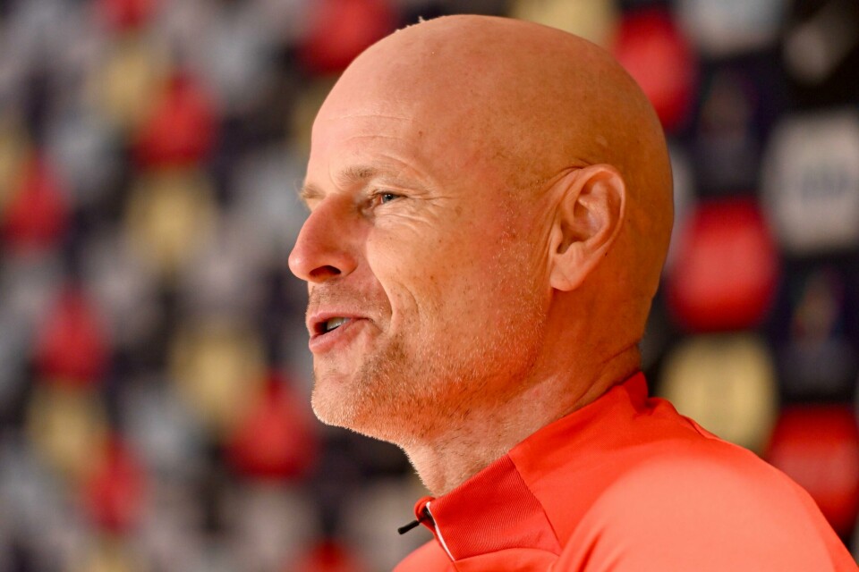 Landslagssjef Ståle Solbakken har Lionel Messi som favoritt til å vinne Gullballen Landslagssjef Ståle Solbakken under pressekonferansen på Ullevaal Stadion fredag.Foto: Martin Solhaug Standal / NTB