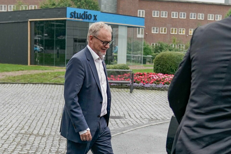 Byrådsleder Raymond Johansen (Ap) forlater NRK etter at han deltok i politisk kvarter dagen etter kommunevalget. Byrådsleder Raymond Johansen (Ap) forlater NRK tirsdag morgen etter at han deltok i politisk kvarter dagen etter kommunevalget.Foto: Stian Lysberg Solum / NTB