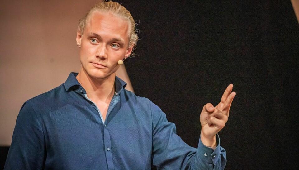Simen Velle, partileder i FpU, på ungdomspartilederdebatten under Arendalsuka 2022.