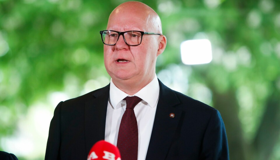 Byrådsleder Rune Bakervik (Ap) kaller inn til forhandlinger om nytt byråd i Bergen. Feilen ble oppdaget i Bergen kommune. Byrådsleder Rune Bakervik (Ap) i byen, informerte om saken på en pressekonferanse mandag morgen. Foto: Tuva Åserud / NTB