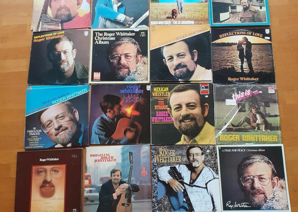 Roger Whittaker var en selvfølge i mange platebunker, og han var produktiv som artist. Her er et knippe av hans utgivelser. Roger Whittaker