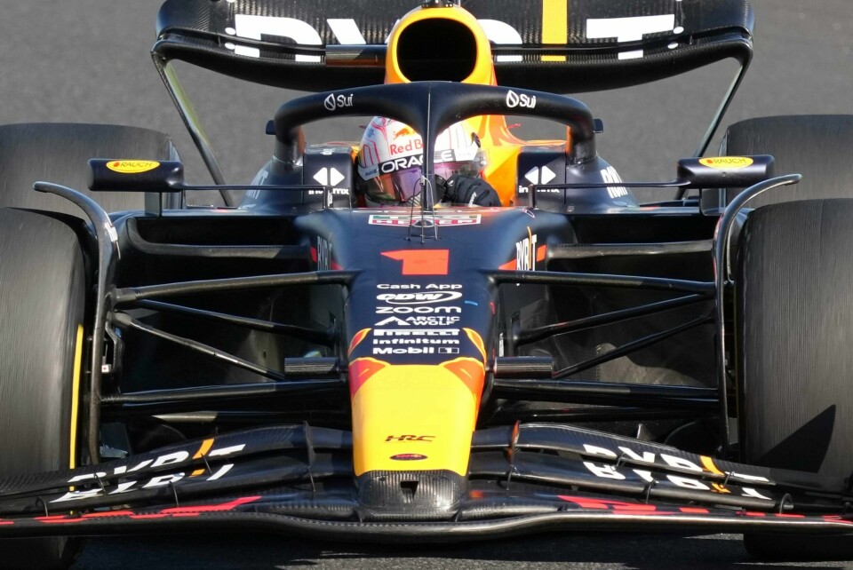 Red Bulls Max Verstappen på vei mot ny seier i Japan søndag. Red Bulls Max Verstappen på vei mot ny seier i Japan søndag. Foto: Toru Hanai / AP / NTB.