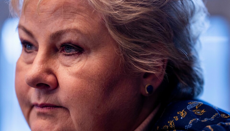 Høyre-leder Erna Solberg tror ikke ektemann Sindre Finnes vil handle aksjer igjen dersom hun blir statsminister. Høyre-leder Erna Solberg tror ikke ektemann Sindre Finnes vil handle aksjer igjen dersom hun blir statsminister. Foto: Javad Parsa / NTB