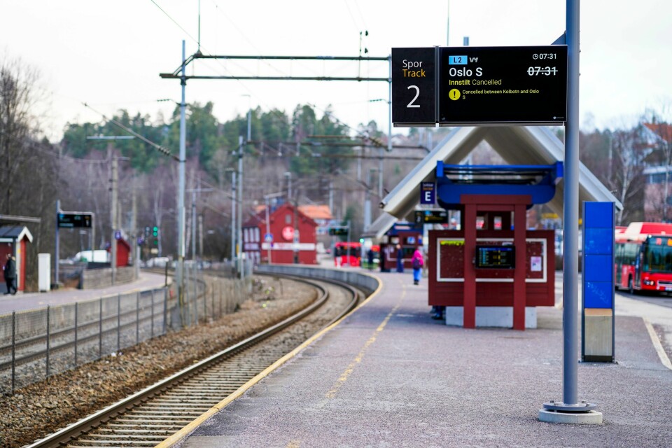 Hauketo er en av mange stasjoner og holdeplasser i Oslo, men i fleste andre kommuner finnes det ikke én eneste. Hauketo er en av mange stasjoner og holdeplasser i Oslo, men i fleste andre kommuner finnes det ikke én eneste.