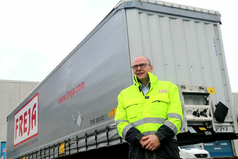 Transport og logistikk-topp Jan Håvard Hatteland mener det er næringsfiendtlig å ikke gi næringskjøretøy rabatt og passeringstak. Foto: Arne Birkemo