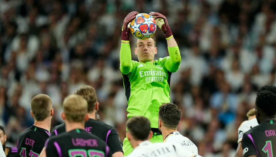Real Madrids Andrij Lunin har blitt syk. Real Madrids Andrij Lunin har blitt syk. Foto: Jose Breton / AP / NTB