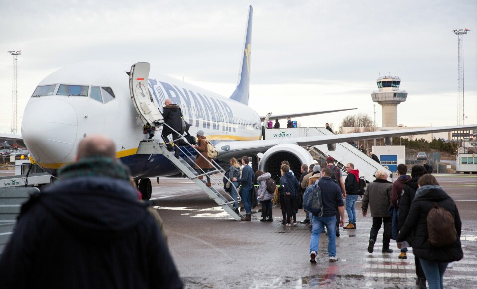 Sandefjord lufthavn Torp vil få rundt 250.000 nye østfoldinger som passasjerer i 2017, anslår Sandefjord Lufthavn AS. Dette på grunn av nedleggelsen på Moss lufthavn Rygge. Sandefjord lufthavn Torp vil få rundt 250.000 nye østfoldinger som passasjerer i 2017, anslår Sandefjord Lufthavn AS. Dette på grunn av nedleggelsen på Moss lufthavn Rygge.