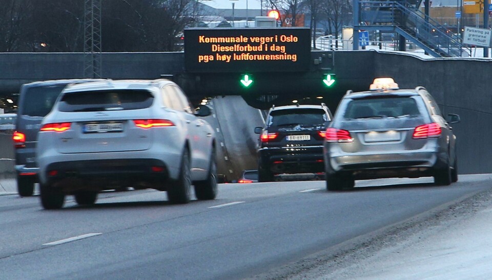 Hvordan skal det gå hvis noen få skal stå i veien for de mange som faktisk må på jobb OG levere unger?