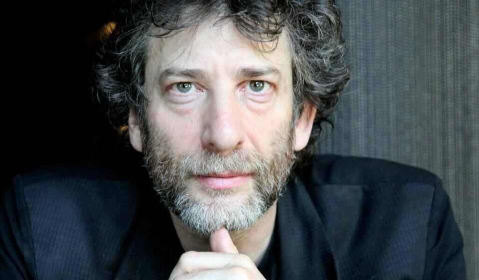 Skriver om norrøne guder: Neil Gaiman.