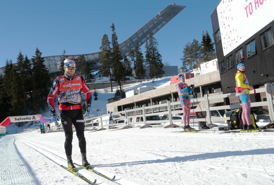 Det var påskestemning i Holmenkollen fredag.