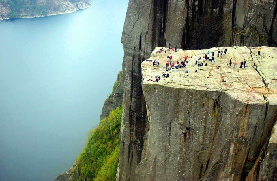 I juni var den travleste dagen på Preikestolen mandag 10. juni, med 3 786 besøkende.
