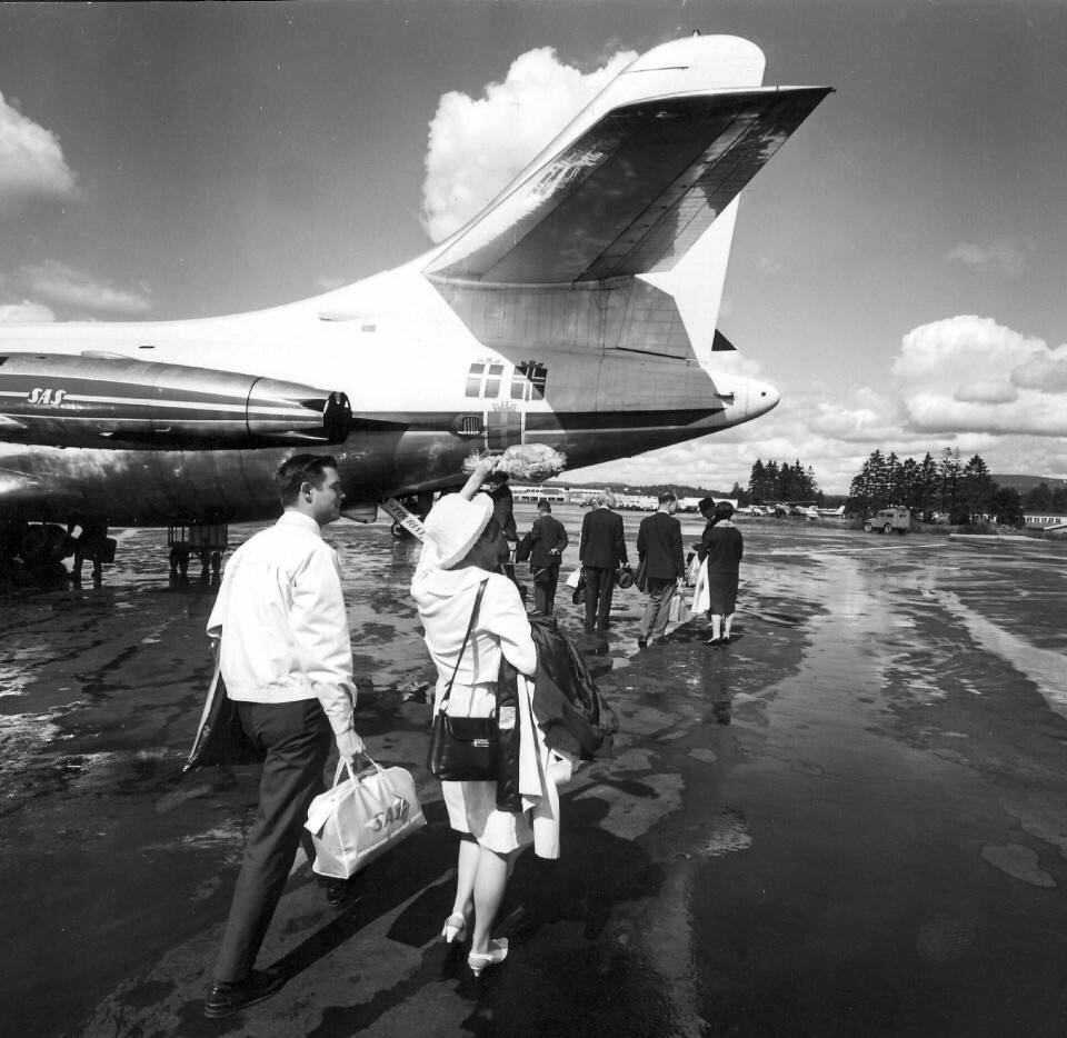 Flere og flere nordmenn reiste på chartertur til utlandet på 60-tallet. Nå har vi skjønt at vi må gjøre noe, skriver Petter Levin. FOTO: AAGE STORLØKKEN/NTB SCANPIX