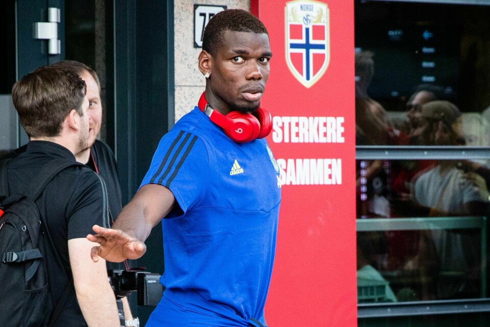Paul Pogba starter på benken når Manchester United møter Kristiansund i Oslo.
