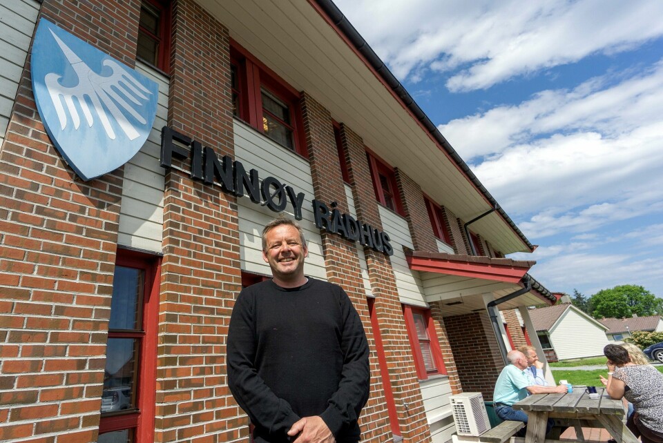 For Finnøy-ordfører Henrik Halleland er det ingen tvil, han – og resten av kommunestyret i øykommunen – sier klart ja til ekteskap med Stavanger og Rennesøy. – Det forundrer meg at folk sier tvert nei, i stedet for å se mulighetene, sier han. Foto: Roy Storvik