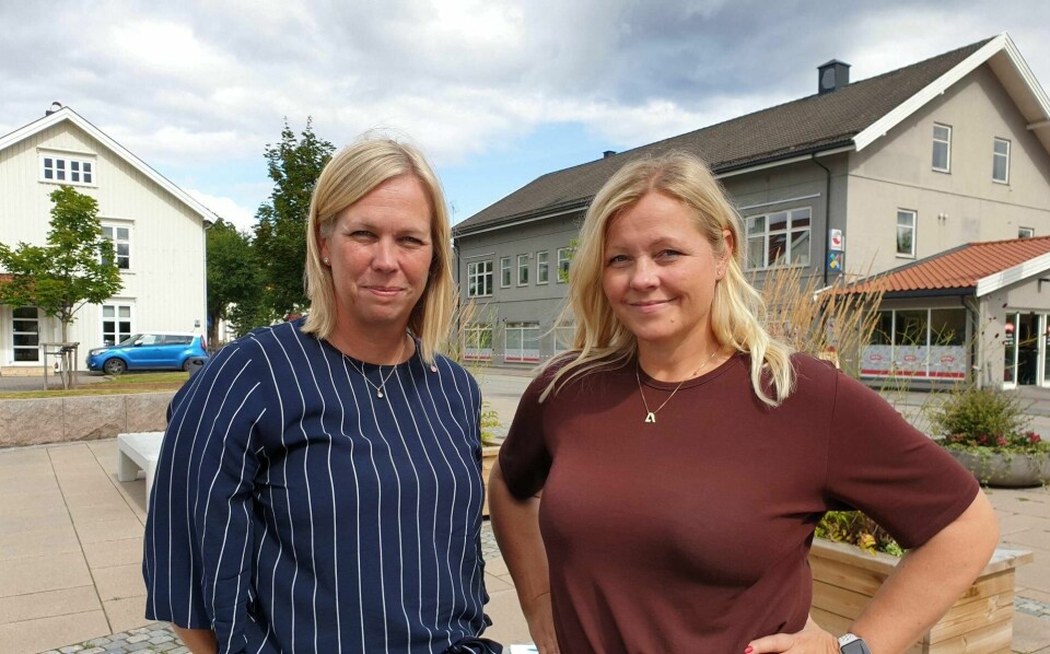 Elin Weggesrud, Ap-ordfører i Sande i Vestfold, og partisekretær Kjersti Stenseng i Ap lanserte et ordføreropprop mot regjeringens AAP-politikk i Sande denne uka.