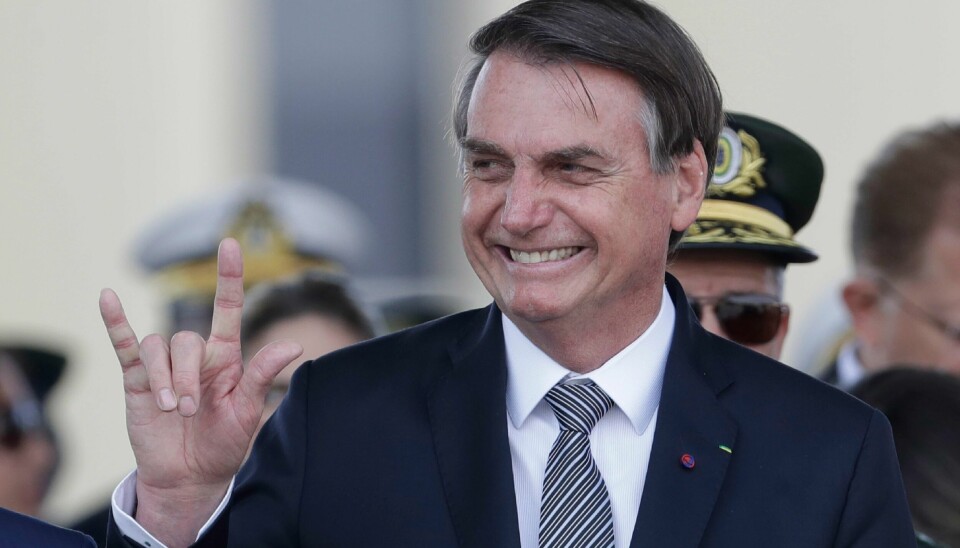 President Jair Bolsonaro kan glede seg over full støtte fra sin amerikanske kollega Donald Trump. Bildet ble tatt da Bolsonaro var til stede under en militær seremoni i hovedstaden Brasilia i forrige uke.