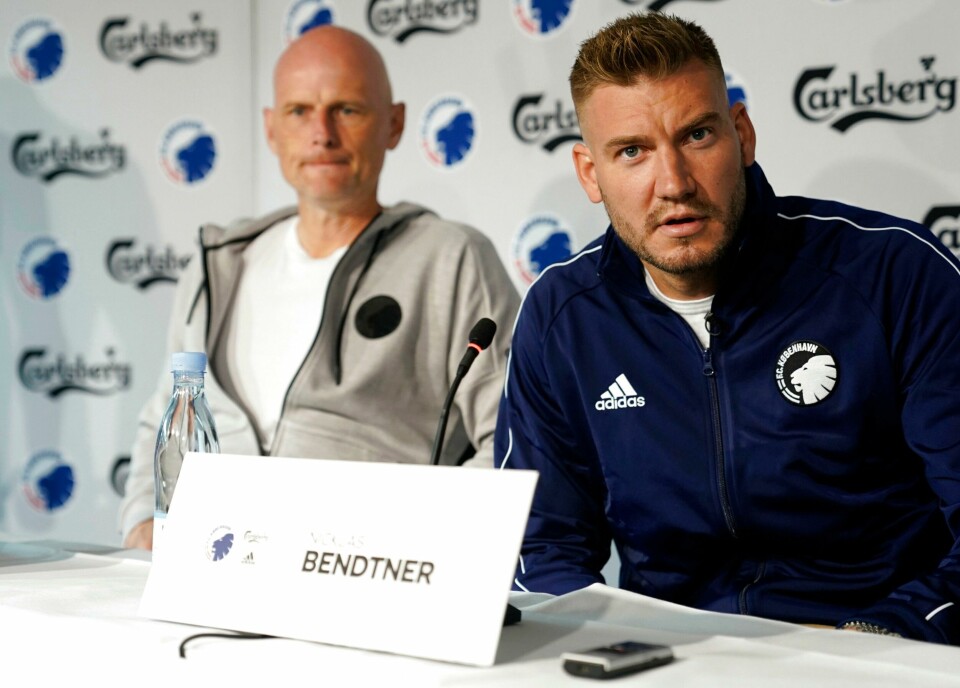 København, Danmark 2019904. Pressemøde med Nicklas Bendtner og Staale Solbakken i Parken, København, onsdag den 4. september 2019.F.C. København har hentet Nicklas Bendtner i norske Rosenborg BK og skrevet kontrakt med ham gældende for resten af året. (Foto: Niels Christian Vilmann/Scanpix 2019)Foto: Niels Christian Vilmann / NTB scanpix København, Danmark 2019904. Pressemøde med Nicklas Bendtner og Staale Solbakken i Parken, København, onsdag den 4. september 2019.F.C. København har hentet Nicklas Bendtner i norske Rosenborg BK og skrevet kontrakt med ham gældende for resten af året. (Foto: Niels Christian Vilmann/Scanpix 2019)Foto: Niels Christian Vilmann / NTB scanpix
