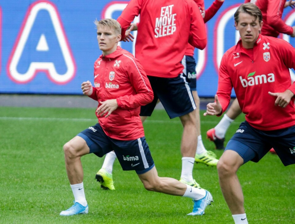 Martin Ødegaard og Sander Berge under treningen på Ullevaal stadion. Foto: Vidar Ruud / NTB scanpix