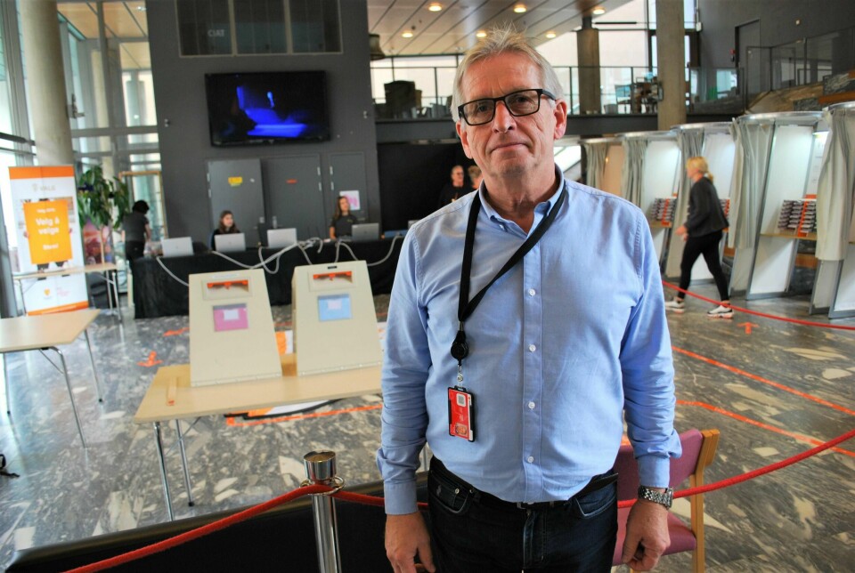 ØKT VALGDELTAKELSE: Dick Ekeroth, valg-sjef i Fredrikstad kommune, er tilfreds med at valgdeltakelsen økte fra 53.6 til 58.5 prosent sammenlignet med 2015-valget.