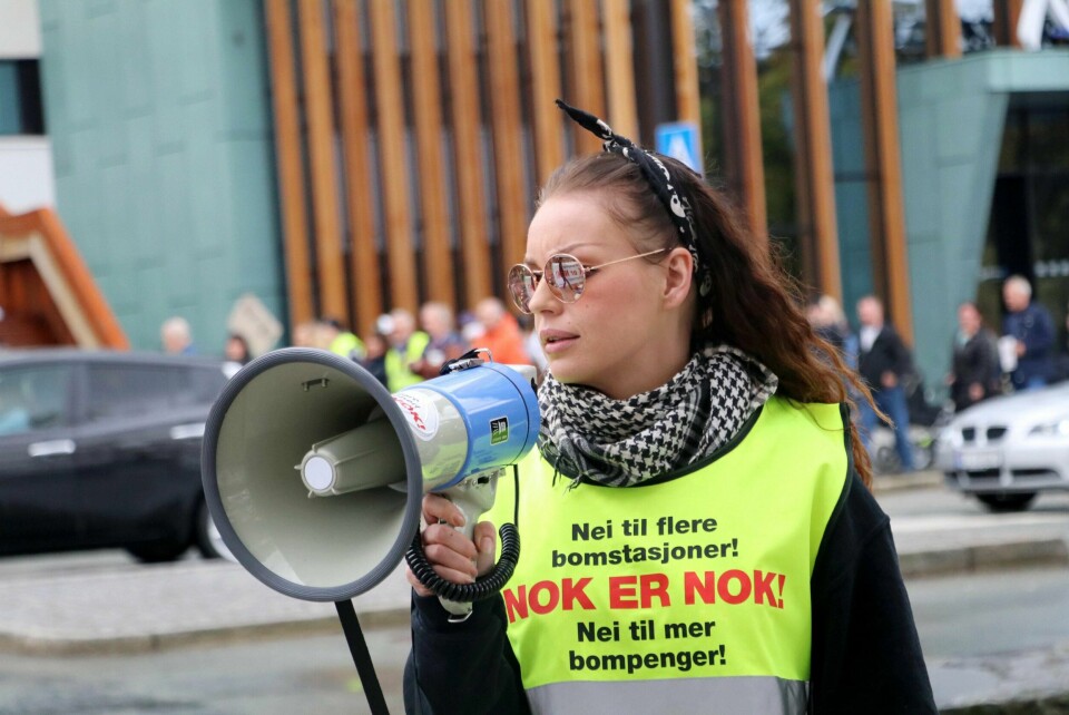 – Jeg synes fortsatt at det er merkelig at lokalstyret aldri kom med noen dokumentasjon for hvorfor de valgte å ekskludere meg, og så lenge den ikke foreligger er det bare riktig at eksklusjonen ble omgjort, sier hun til RA.