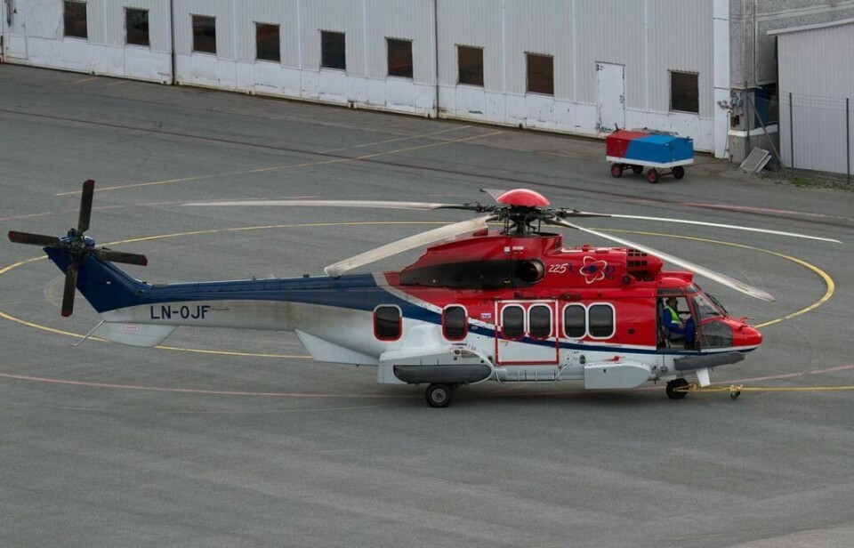 Det var et slikt helikopter fra CHC helikopterservice som styrtet ved Turøy utenfor Bergen fredag. Foto: Kristoffer Rivedal / NTB scanpix